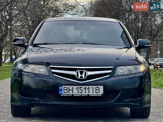 Черный Хонда Аккорд, объемом двигателя 2 л и пробегом 232 тыс. км за 5400 $, фото 2 на Automoto.ua