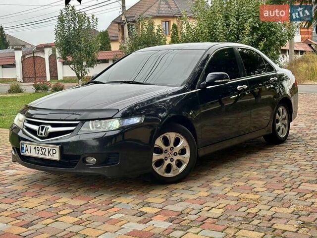 Черный Хонда Аккорд, объемом двигателя 2 л и пробегом 265 тыс. км за 5499 $, фото 2 на Automoto.ua