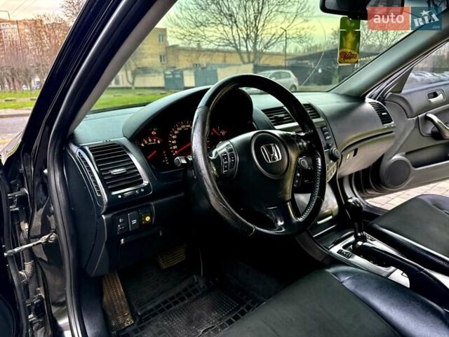 Черный Хонда Аккорд, объемом двигателя 2 л и пробегом 232 тыс. км за 5400 $, фото 39 на Automoto.ua