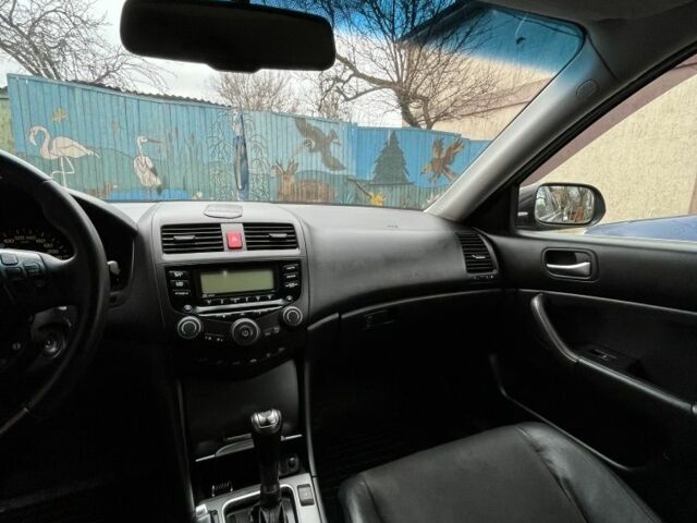 Черный Хонда Аккорд, объемом двигателя 2 л и пробегом 227 тыс. км за 6500 $, фото 2 на Automoto.ua