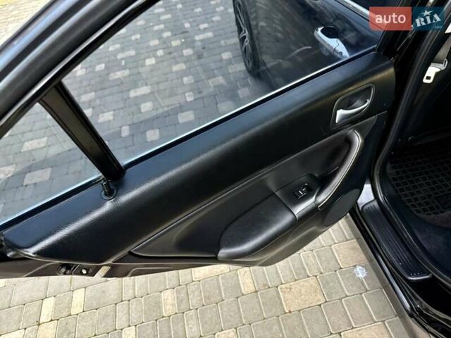 Черный Хонда Аккорд, объемом двигателя 2 л и пробегом 232 тыс. км за 5400 $, фото 56 на Automoto.ua