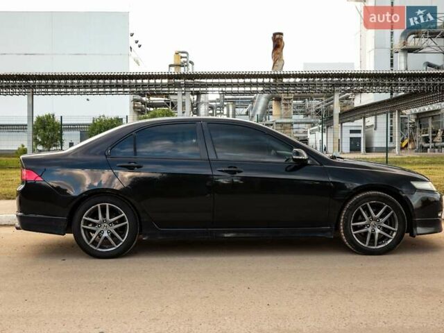 Черный Хонда Аккорд, объемом двигателя 2.4 л и пробегом 307 тыс. км за 5999 $, фото 8 на Automoto.ua