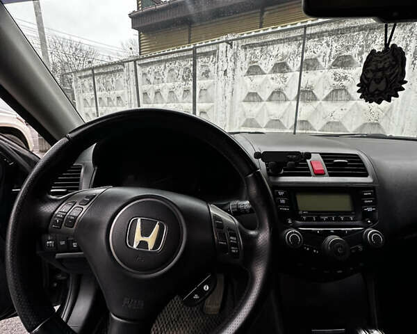 Черный Хонда Аккорд, объемом двигателя 2 л и пробегом 306 тыс. км за 6200 $, фото 16 на Automoto.ua