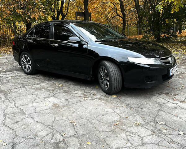 Черный Хонда Аккорд, объемом двигателя 2 л и пробегом 306 тыс. км за 6200 $, фото 2 на Automoto.ua