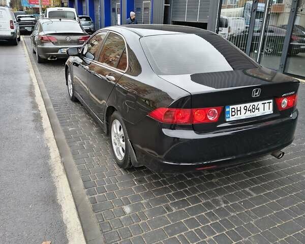 Черный Хонда Аккорд, объемом двигателя 2 л и пробегом 297 тыс. км за 6700 $, фото 13 на Automoto.ua