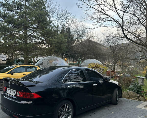 Черный Хонда Аккорд, объемом двигателя 2.4 л и пробегом 195 тыс. км за 8500 $, фото 1 на Automoto.ua