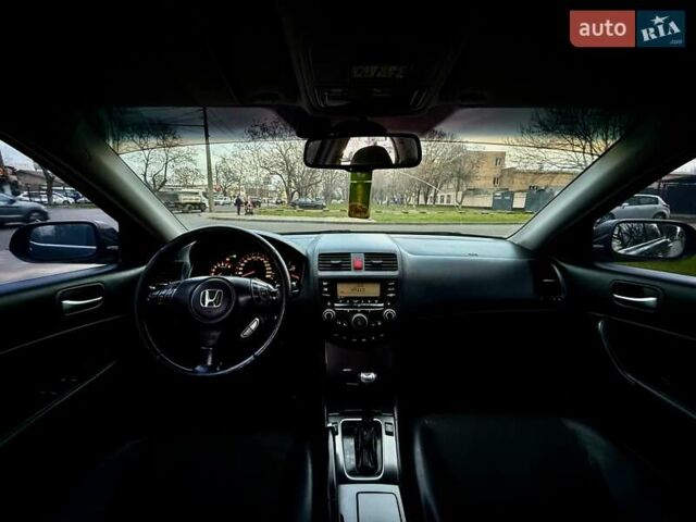 Черный Хонда Аккорд, объемом двигателя 2 л и пробегом 232 тыс. км за 5400 $, фото 68 на Automoto.ua