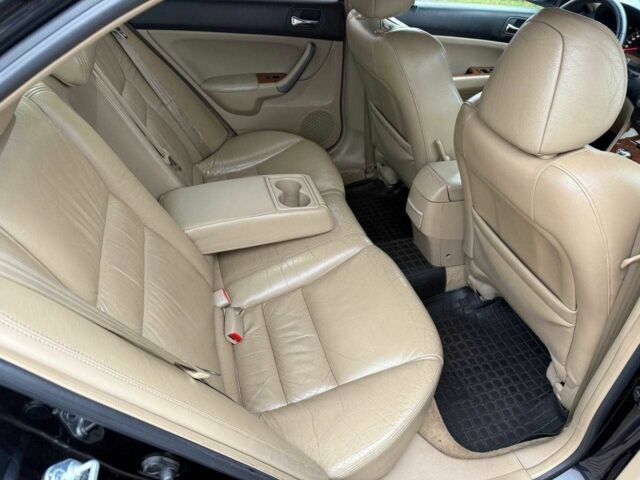 Черный Хонда Аккорд, объемом двигателя 2 л и пробегом 268 тыс. км за 7500 $, фото 5 на Automoto.ua