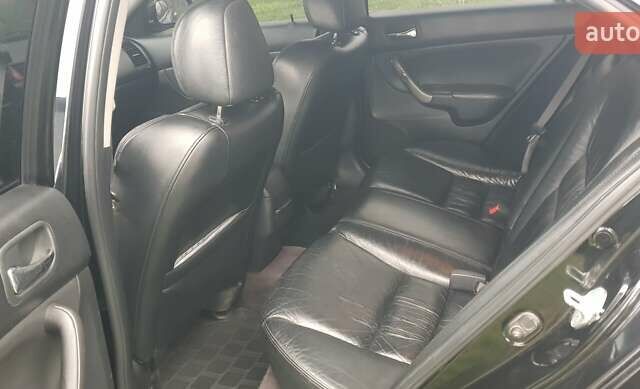 Черный Хонда Аккорд, объемом двигателя 2.4 л и пробегом 220 тыс. км за 6500 $, фото 14 на Automoto.ua