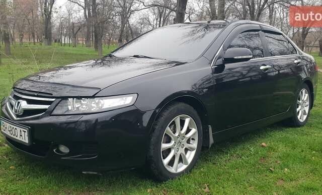Черный Хонда Аккорд, объемом двигателя 2.4 л и пробегом 220 тыс. км за 6500 $, фото 2 на Automoto.ua