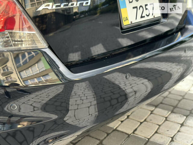 Черный Хонда Аккорд, объемом двигателя 2.4 л и пробегом 225 тыс. км за 9350 $, фото 20 на Automoto.ua