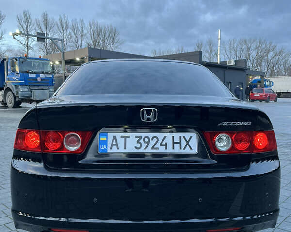 Чорний Хонда Аккорд, об'ємом двигуна 2 л та пробігом 315 тис. км за 5400 $, фото 6 на Automoto.ua