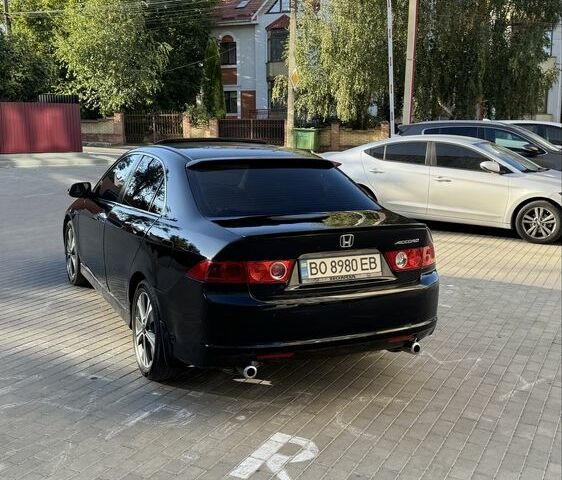 Чорний Хонда Аккорд, об'ємом двигуна 2 л та пробігом 385 тис. км за 5900 $, фото 3 на Automoto.ua