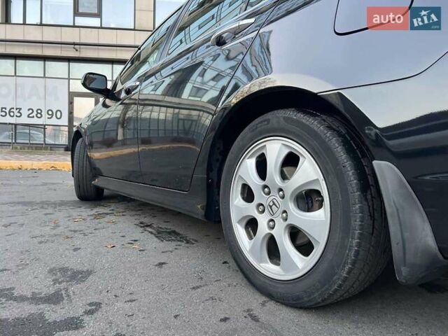 Черный Хонда Аккорд, объемом двигателя 2 л и пробегом 177 тыс. км за 7700 $, фото 31 на Automoto.ua