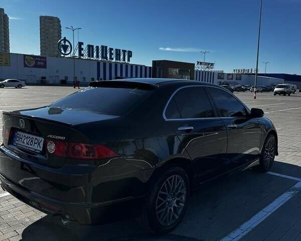 Черный Хонда Аккорд, объемом двигателя 2.4 л и пробегом 201 тыс. км за 8150 $, фото 1 на Automoto.ua