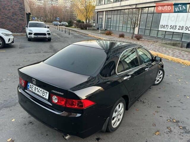 Черный Хонда Аккорд, объемом двигателя 2 л и пробегом 177 тыс. км за 7700 $, фото 19 на Automoto.ua