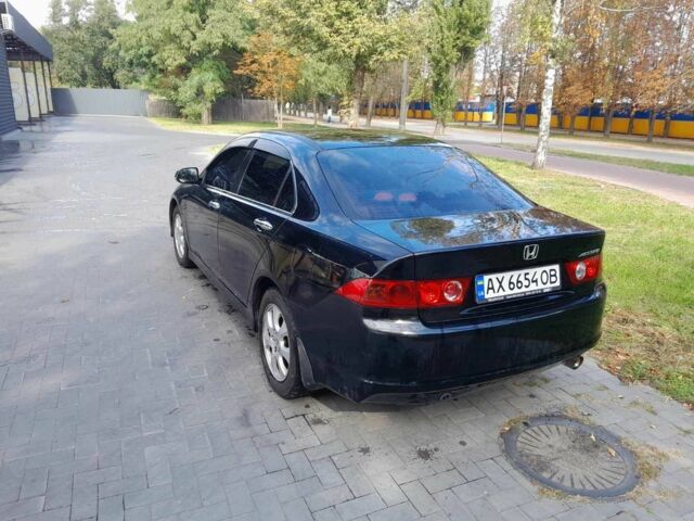 Чорний Хонда Аккорд, об'ємом двигуна 2 л та пробігом 273 тис. км за 7500 $, фото 1 на Automoto.ua