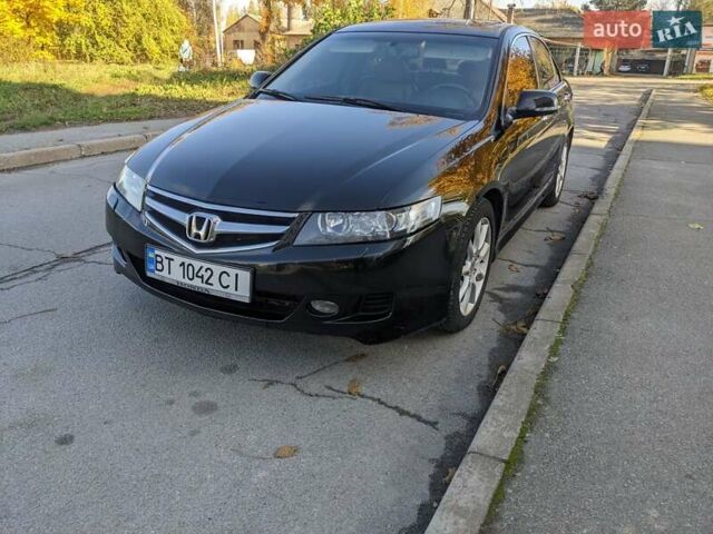 Черный Хонда Аккорд, объемом двигателя 2.4 л и пробегом 298 тыс. км за 5650 $, фото 3 на Automoto.ua