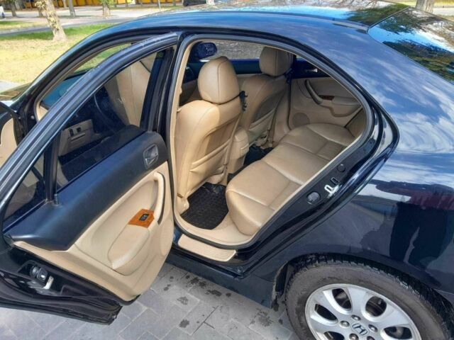 Чорний Хонда Аккорд, об'ємом двигуна 2 л та пробігом 273 тис. км за 7500 $, фото 5 на Automoto.ua
