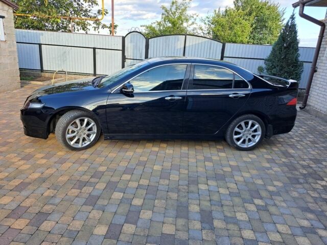 Черный Хонда Аккорд, объемом двигателя 2.4 л и пробегом 123 тыс. км за 6400 $, фото 2 на Automoto.ua