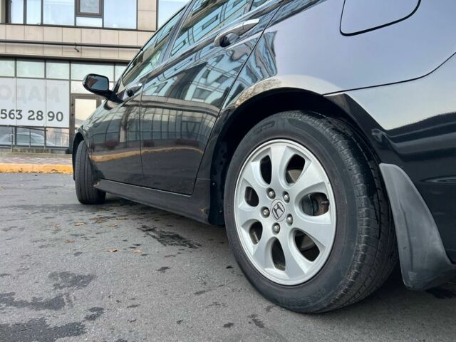 Чорний Хонда Аккорд, об'ємом двигуна 2 л та пробігом 177 тис. км за 7499 $, фото 3 на Automoto.ua