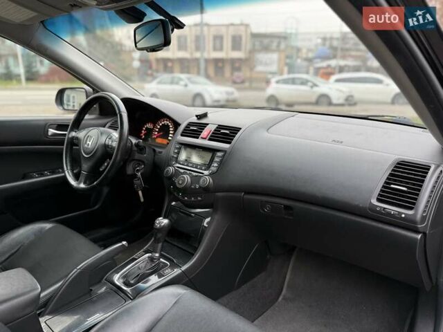 Чорний Хонда Аккорд, об'ємом двигуна 2 л та пробігом 237 тис. км за 6200 $, фото 11 на Automoto.ua