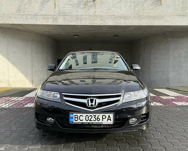 Черный Хонда Аккорд, объемом двигателя 2 л и пробегом 221 тыс. км за 7500 $, фото 1 на Automoto.ua