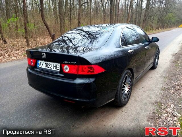 Черный Хонда Аккорд, объемом двигателя 2 л и пробегом 220 тыс. км за 6150 $, фото 3 на Automoto.ua