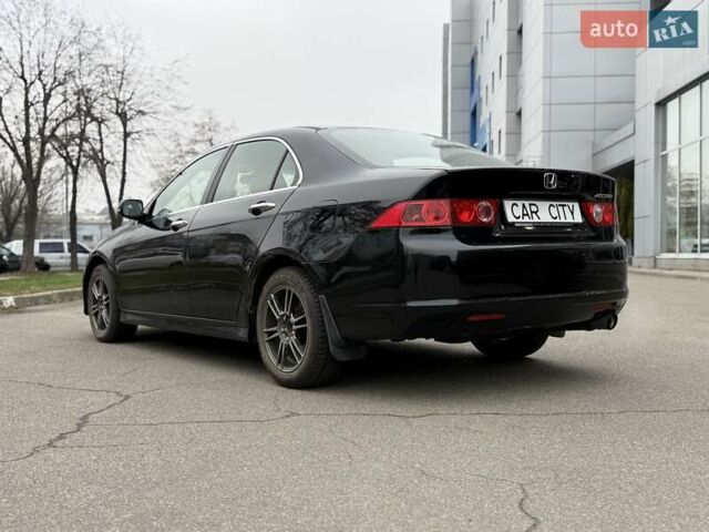 Чорний Хонда Аккорд, об'ємом двигуна 2 л та пробігом 237 тис. км за 6200 $, фото 4 на Automoto.ua