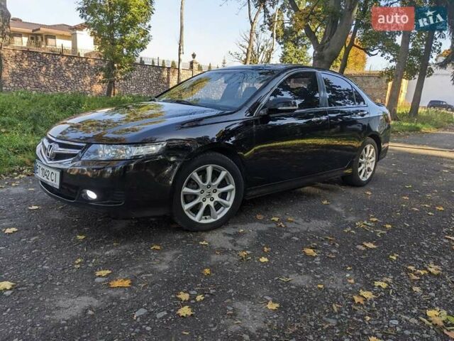 Черный Хонда Аккорд, объемом двигателя 2.4 л и пробегом 298 тыс. км за 5650 $, фото 18 на Automoto.ua
