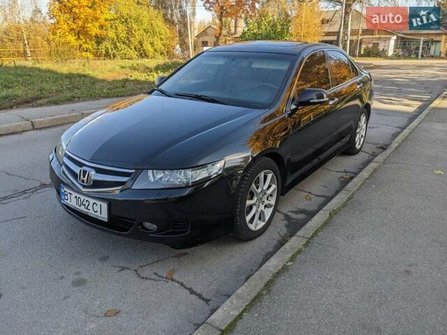 Черный Хонда Аккорд, объемом двигателя 2.4 л и пробегом 298 тыс. км за 5650 $, фото 6 на Automoto.ua