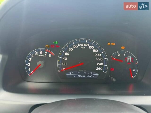 Черный Хонда Аккорд, объемом двигателя 2 л и пробегом 334 тыс. км за 5999 $, фото 10 на Automoto.ua