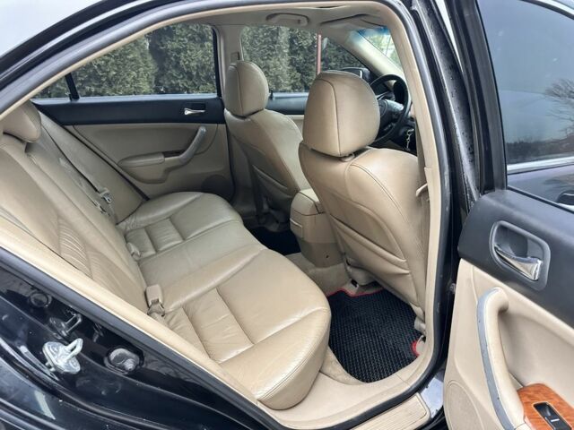 Чорний Хонда Аккорд, об'ємом двигуна 2.4 л та пробігом 350 тис. км за 5999 $, фото 22 на Automoto.ua