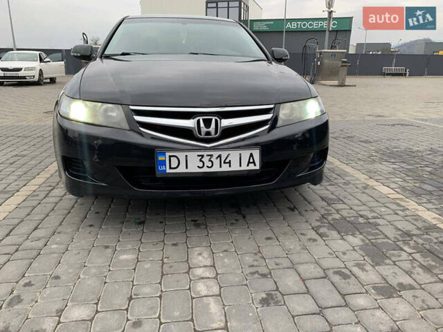 Чорний Хонда Аккорд, об'ємом двигуна 2 л та пробігом 223 тис. км за 6000 $, фото 15 на Automoto.ua