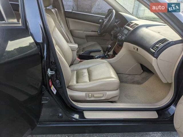 Чорний Хонда Аккорд, об'ємом двигуна 2.4 л та пробігом 297 тис. км за 5650 $, фото 19 на Automoto.ua
