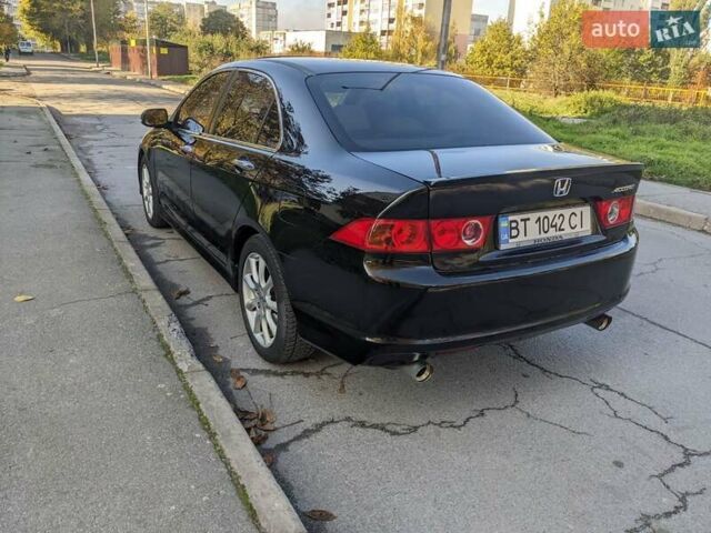 Черный Хонда Аккорд, объемом двигателя 2.4 л и пробегом 298 тыс. км за 5650 $, фото 14 на Automoto.ua