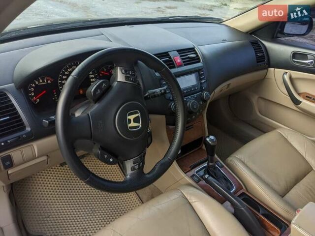 Чорний Хонда Аккорд, об'ємом двигуна 2.4 л та пробігом 297 тис. км за 5650 $, фото 24 на Automoto.ua