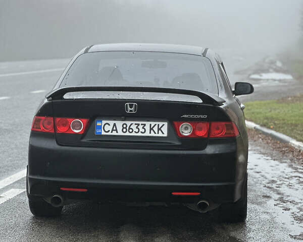 Черный Хонда Аккорд, объемом двигателя 2.4 л и пробегом 339 тыс. км за 6400 $, фото 17 на Automoto.ua