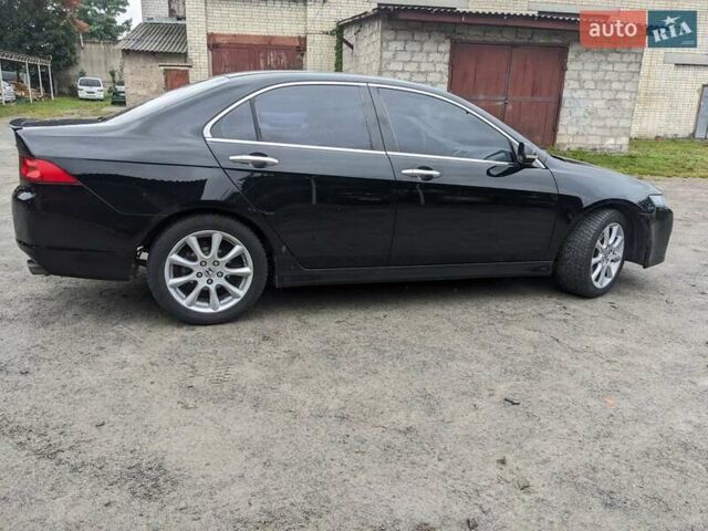 Чорний Хонда Аккорд, об'ємом двигуна 2.4 л та пробігом 297 тис. км за 5650 $, фото 4 на Automoto.ua