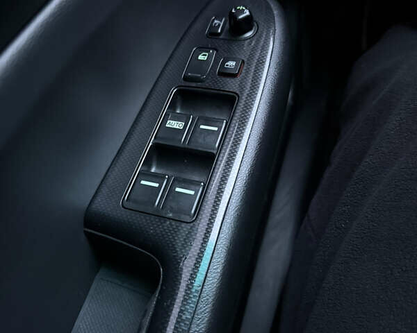 Чорний Хонда Аккорд, об'ємом двигуна 2.4 л та пробігом 287 тис. км за 7350 $, фото 23 на Automoto.ua