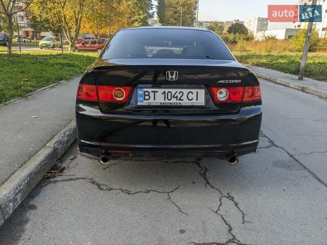 Черный Хонда Аккорд, объемом двигателя 2.4 л и пробегом 298 тыс. км за 5650 $, фото 11 на Automoto.ua
