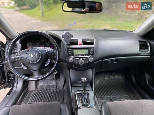 Чорний Хонда Аккорд, об'ємом двигуна 2.35 л та пробігом 258 тис. км за 7500 $, фото 17 на Automoto.ua