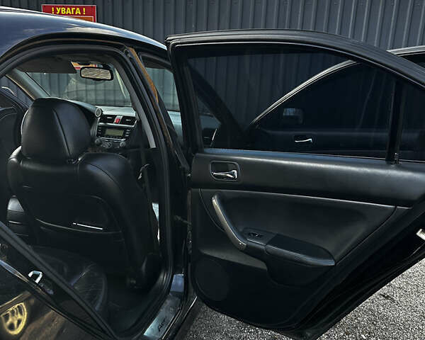 Черный Хонда Аккорд, объемом двигателя 2.4 л и пробегом 339 тыс. км за 6400 $, фото 12 на Automoto.ua