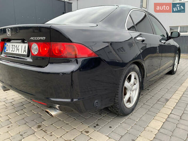 Чорний Хонда Аккорд, об'ємом двигуна 2 л та пробігом 220 тис. км за 5200 $, фото 9 на Automoto.ua