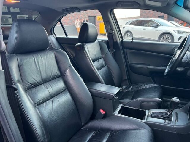 Чорний Хонда Аккорд, об'ємом двигуна 2 л та пробігом 177 тис. км за 7499 $, фото 5 на Automoto.ua