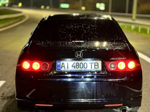 Черный Хонда Аккорд, объемом двигателя 2 л и пробегом 306 тыс. км за 7200 $, фото 1 на Automoto.ua