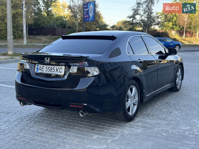 Чорний Хонда Аккорд, об'ємом двигуна 2 л та пробігом 280 тис. км за 6800 $, фото 5 на Automoto.ua