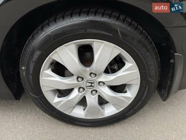 Чорний Хонда Аккорд, об'ємом двигуна 3.5 л та пробігом 200 тис. км за 9700 $, фото 6 на Automoto.ua