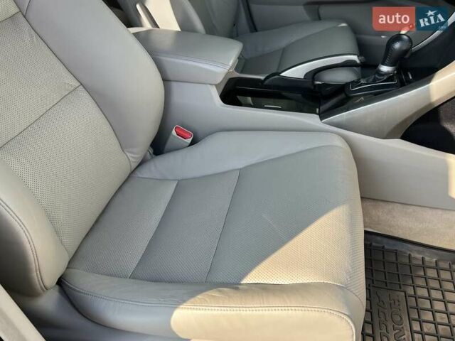 Черный Хонда Аккорд, объемом двигателя 2 л и пробегом 167 тыс. км за 9700 $, фото 35 на Automoto.ua