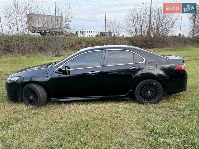 Черный Хонда Аккорд, объемом двигателя 2.4 л и пробегом 270 тыс. км за 8000 $, фото 3 на Automoto.ua